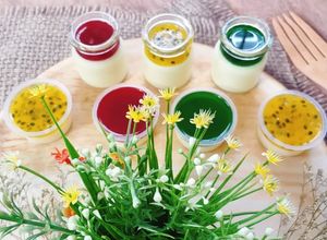 Hình của món Panna Cotta Trái Cây.