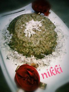 वनीला फ्लावौरेड लौकी हलवा (Vanila flavourd lauki halwa recipe in hindi) रेसिपी मुख्य फोटो
