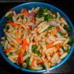 A picture of Kaara Pori (Spicy Puffed Rice).