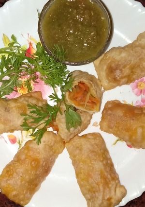 वेज मोमोज (Veg momos recipe in hindi) रेसिपी मुख्य फोटो