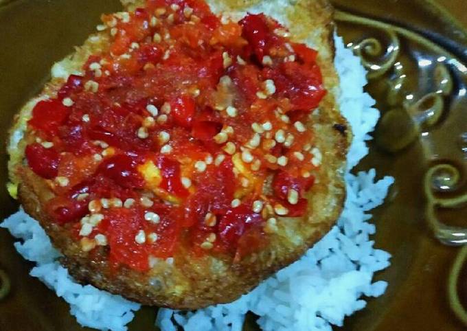 Resep Telur Mata Sapi Pedas Oleh Lice Shukita Cookpad