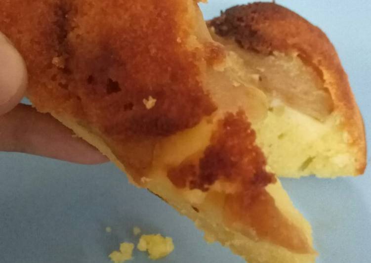 Langkah Mudah untuk Membuat Upside-down Apple and Cheese Cake (Kue Apel &amp; Keju Teflon), Sempurna