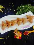 પંજાબી કેલા મટર સમોસા (Punjabi Kela Matar Samosa Recipe In Gujarati)(Jain)