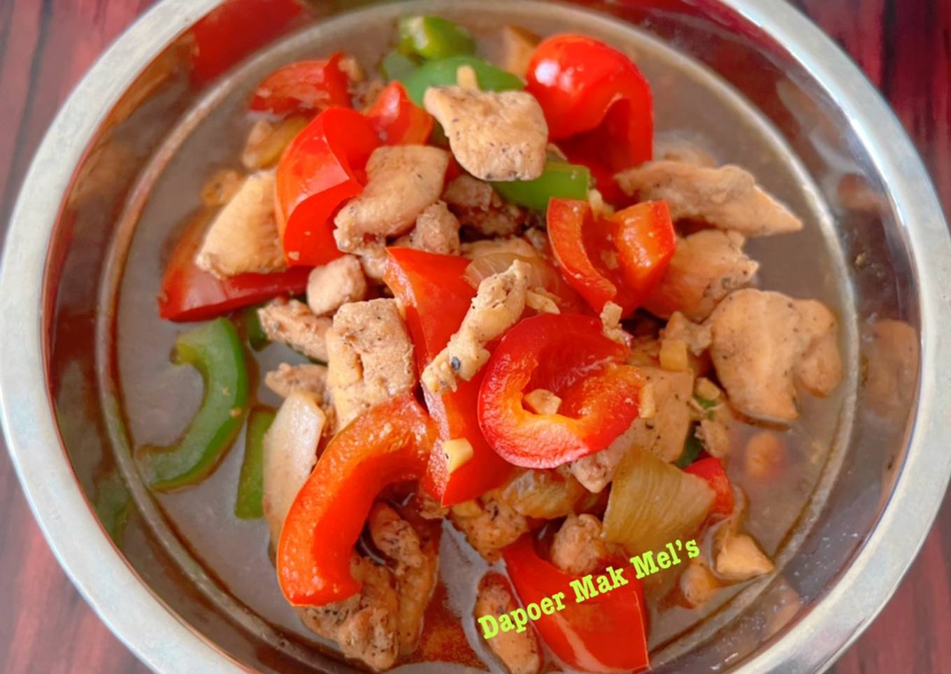 Ayam paprika lada hitam
