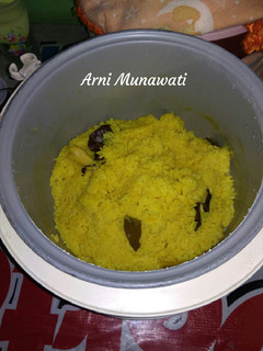 Foto resep Nasi kuning magic com
