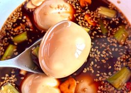 💚 Trứng Ngâm Nước Tương & Sốt Ớt Gochujang