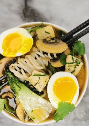 Une photo de Ramen express au tofu