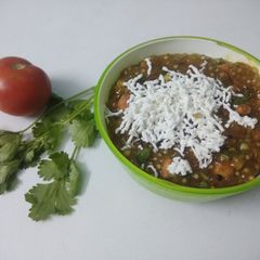 A picture of Paneer sabudana khichdi.