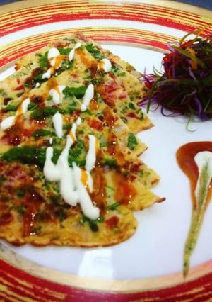 A picture of Besan pizza.