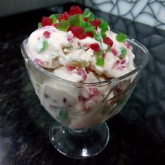 A picture of Tutti Frutti Icecream /  Tutti Frutti And Raisins Icecream.
