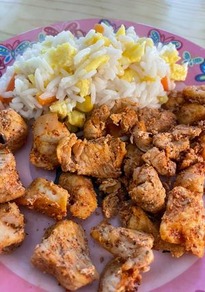Csirke tojásos rizzsel recept fotója