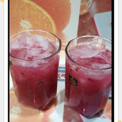 Falsay ka juice A picture of Falsay ka juice.