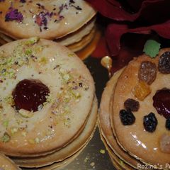 Marmalade cookies (Shirni Mashhadi) A picture of Marmalade cookies (Shirni Mashhadi).