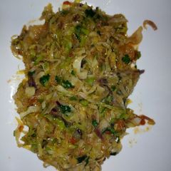 Simple delicious steamed cabbage A picture of Simple delicious steamed cabbage.
