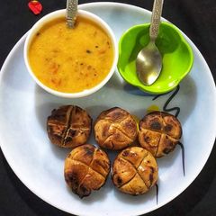 A picture of Dal Baati.