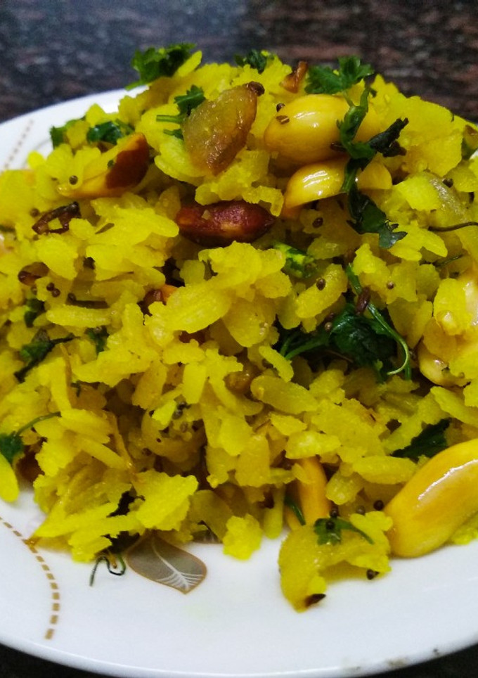 A picture of Kanda poha.