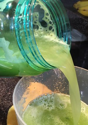Una foto de Agua de pepino 🥒😋