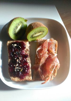 Una foto de Desayuno/merienda en 5 minutos y muy completo