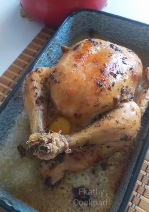 Sóágyon sült zsályás fűszervajas grillcsirke recept fotója