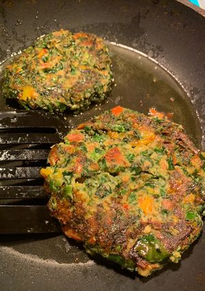 A picture of Kale Patties.