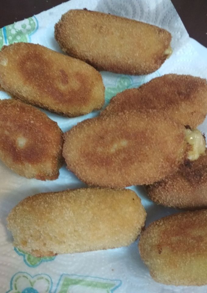 Una foto de Croquetas de merluza y atún