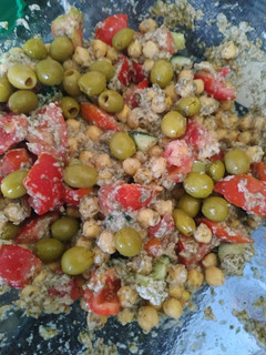 Una foto de Picadillo de tomate con atún vegano