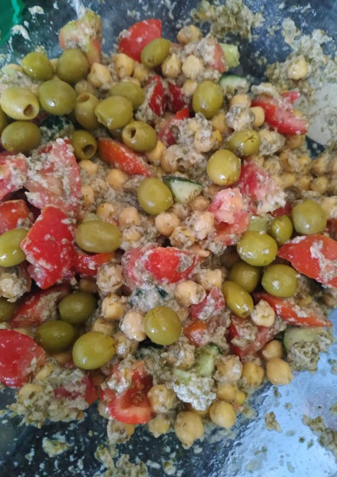 Una foto de Picadillo de tomate con atún vegano