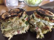 Una foto de torta de zapallo en licuadora