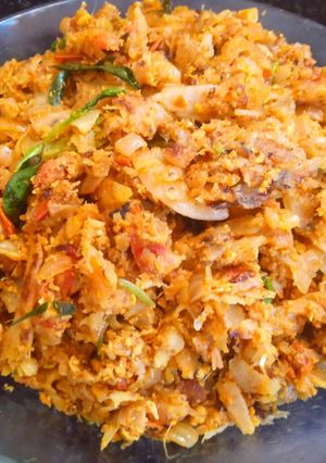 A picture of Fried chicken kothu parotta.