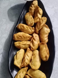 वेज मोमोस (Veg Momos recipe in hindi) रेसिपी मुख्य फोटो