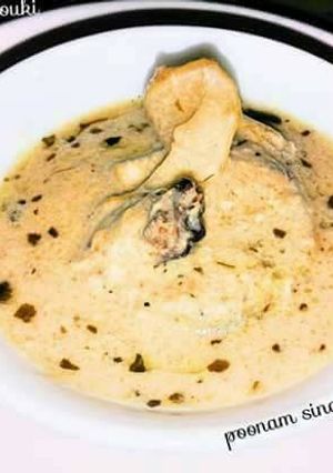 A picture of Lauki gravy.