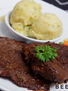 Foto resep Beef Steak With Mushroom Sauce & Mashed Potato