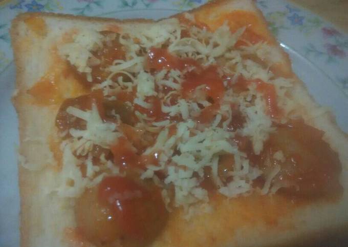 Resep Pizza Roti Tawar Oleh Umi Hani Cookpad