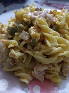 عکسی از دستور سالاد ماکارونی لذیذ😋