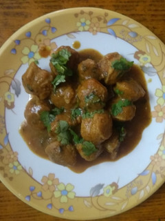சோயா கிரேவி(Soya Gravy recipe in Tamil) செய்முறை முக்கிய புகைப்படம்