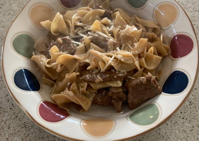 Simple Way to Make Quick Onion Beef Noodle (Not Stroganoff)