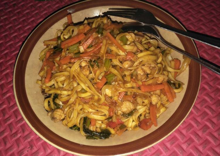 Bagaimana Membuat Mie goreng sayuran #bikinramadhanberkesan yang Bisa Manjain Lidah