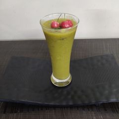 A picture of Cucumber mango smoothie.