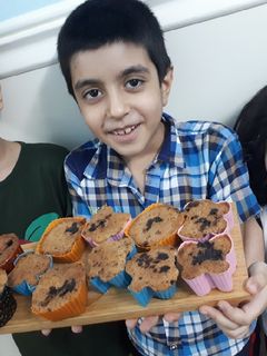 عکسی از دستور مافین وانیلی با مغز شکلات