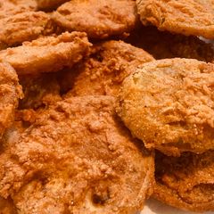 A picture of Fried Green 🍅 Tomatos.