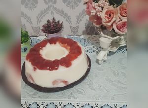 Foto resep Puding Susu Selai Strawberry🍓