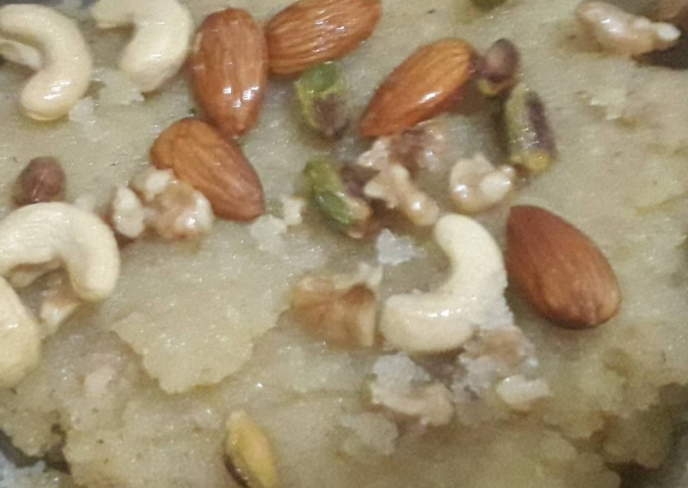 Makkhandi halwa