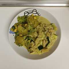 Una foto de Curry verde de heura