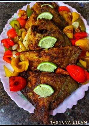 রুপচান্দা ফিশ ফ্রাই উইথ সতে ভেজিটেবলস রেসিপির প্রধান ছবি