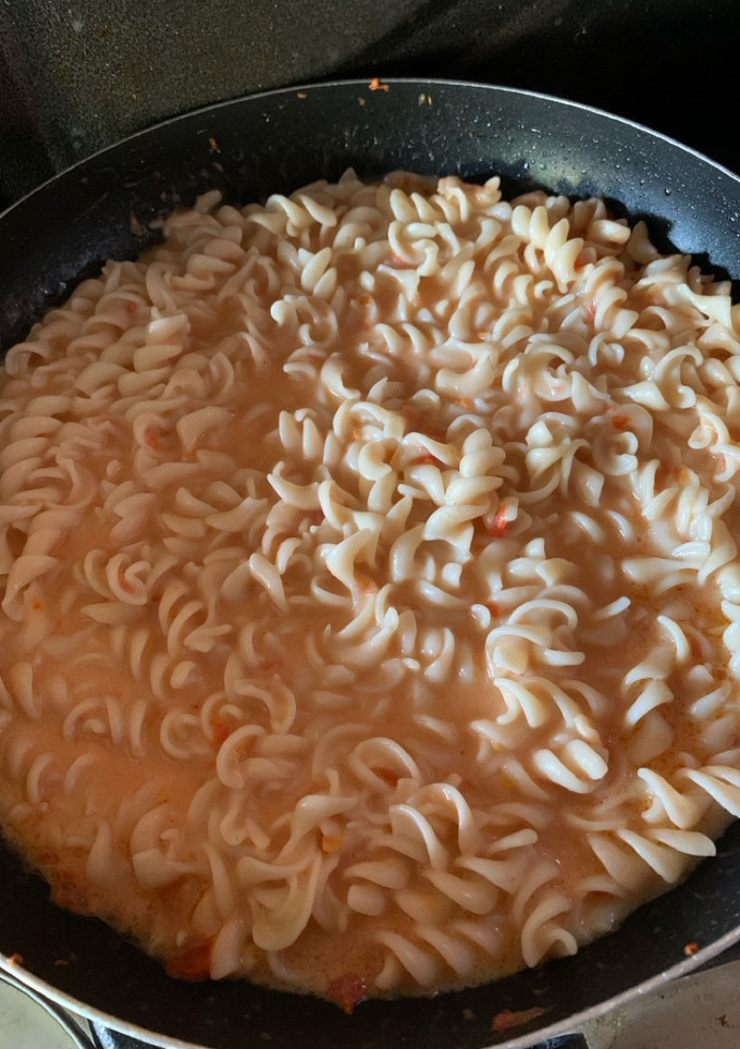 Una foto de Pasta ala tomate