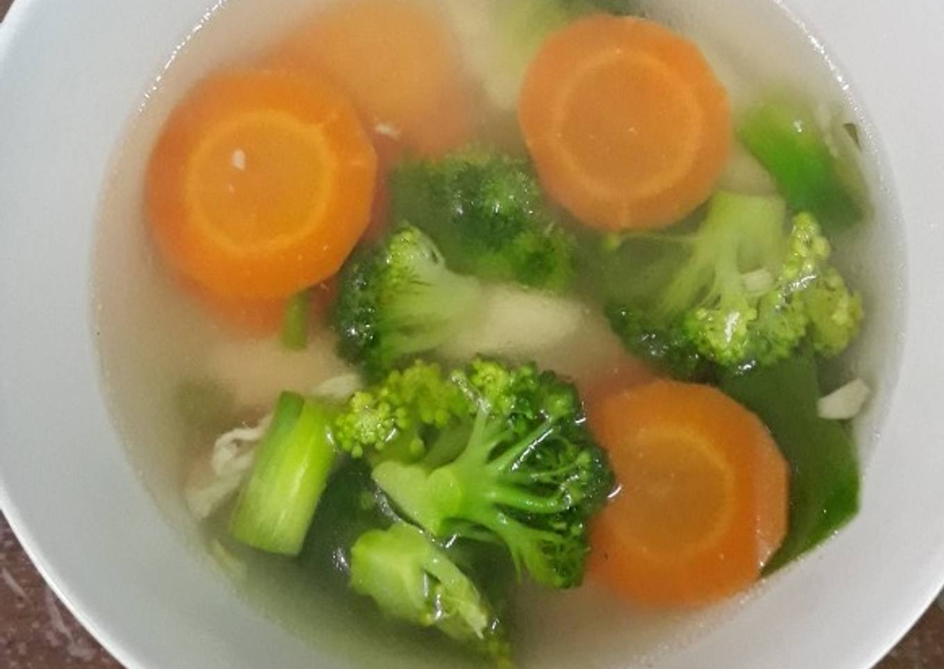 Sop ayam brokoli mudah
