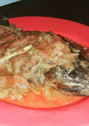 Foto resep Ikan mujair bumbu rujak.. exsperimen 🍽