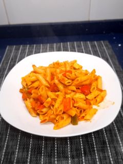 Una foto de Macarrones boloñesa vegano (Sin sal añadida)