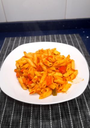 Una foto de Macarrones boloñesa vegano (Sin sal añadida)