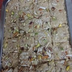 A picture of Dry fruit suji tukri.